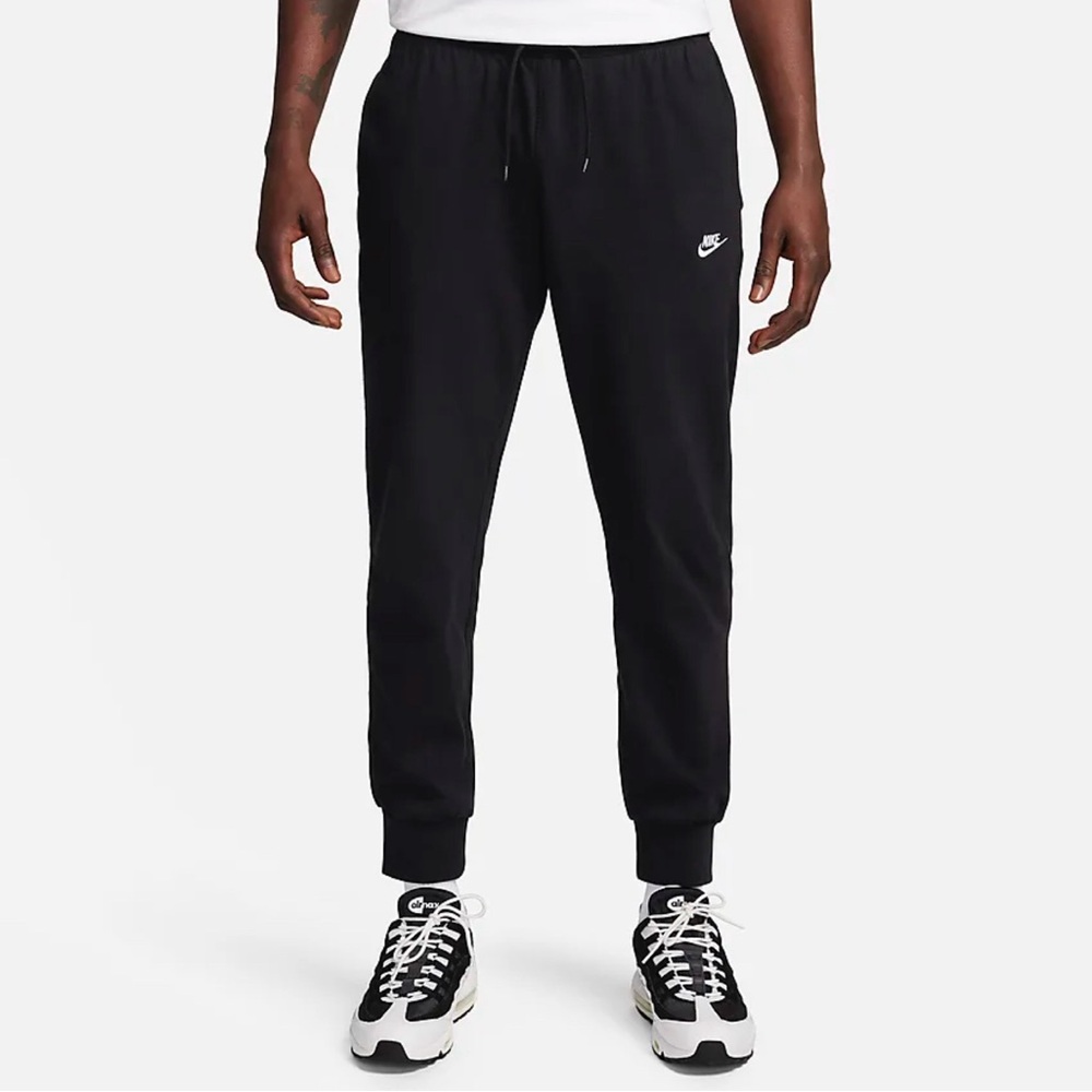 COPY - Nike joggers